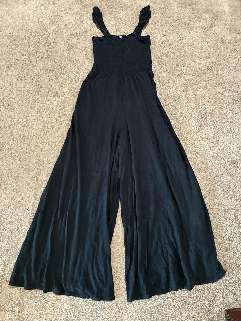 Aerie Black Smocked Flutter Sleeve Wide Leg Jumpsuit Romper Pockets Women’s Sz M